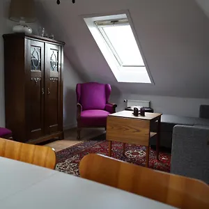  Appartamento Homely 2 Close To Center
