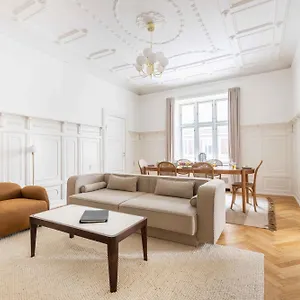  Apartamento Large In By Tivoli Gardens