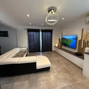villa-leovi.fr-provencehotel.com/